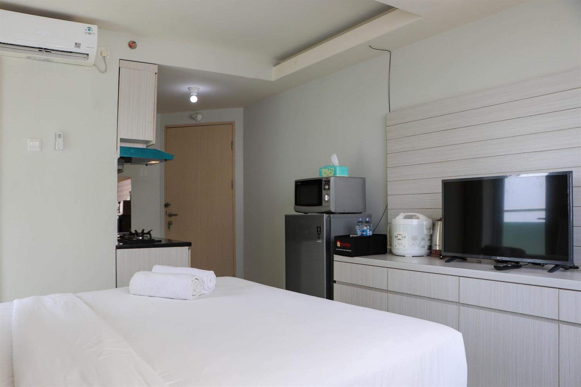 And Cozy Amethyst By Travelio Apartment Jakarta